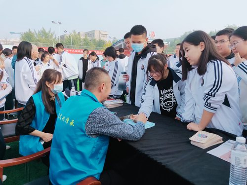 ���ݷ��z�MУ�@ ��^ָ��ٶ��܌�