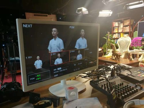 張劍鋒受邀中國(guó)當(dāng)代名醫(yī)欄目錄制節(jié)目