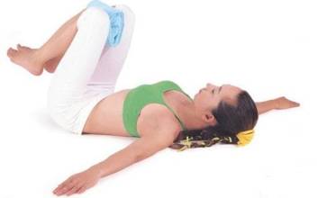 睡前小動作養生益心肺