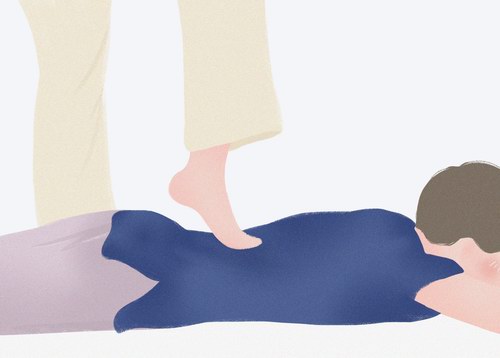 踩蹺療法的特點及作用原理